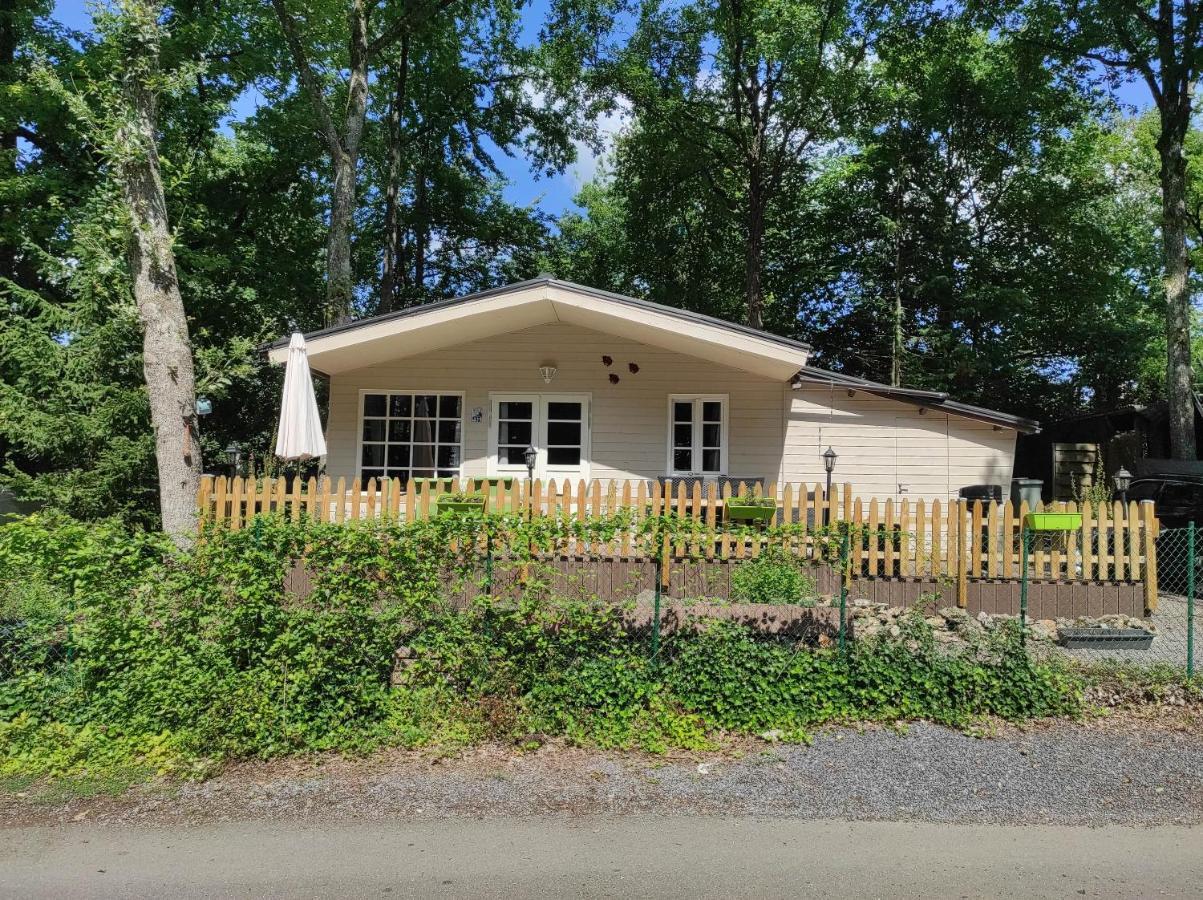 La Coccinelle Villa Tellin Екстериор снимка